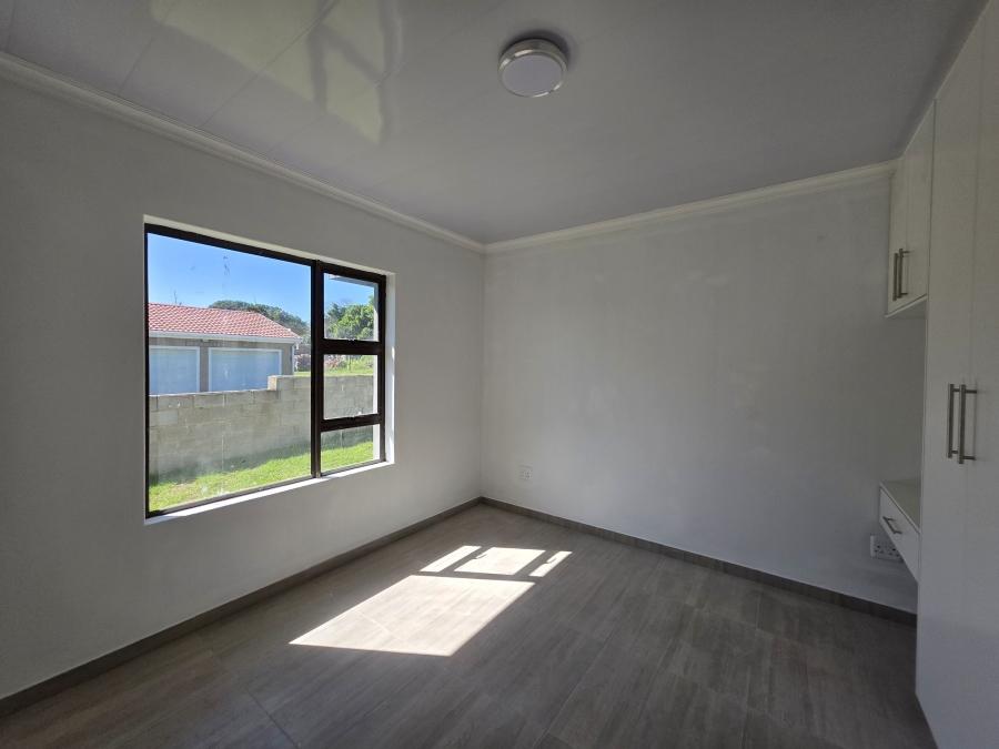 3 Bedroom Property for Sale in Paradise Beach Eastern Cape